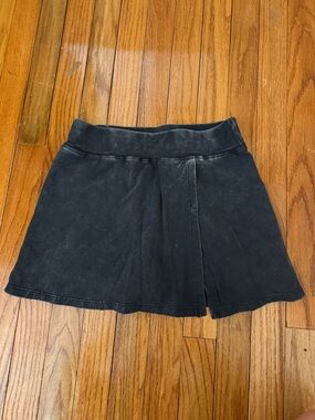 Classic Black Mini Skirt - Casual Everyday Style